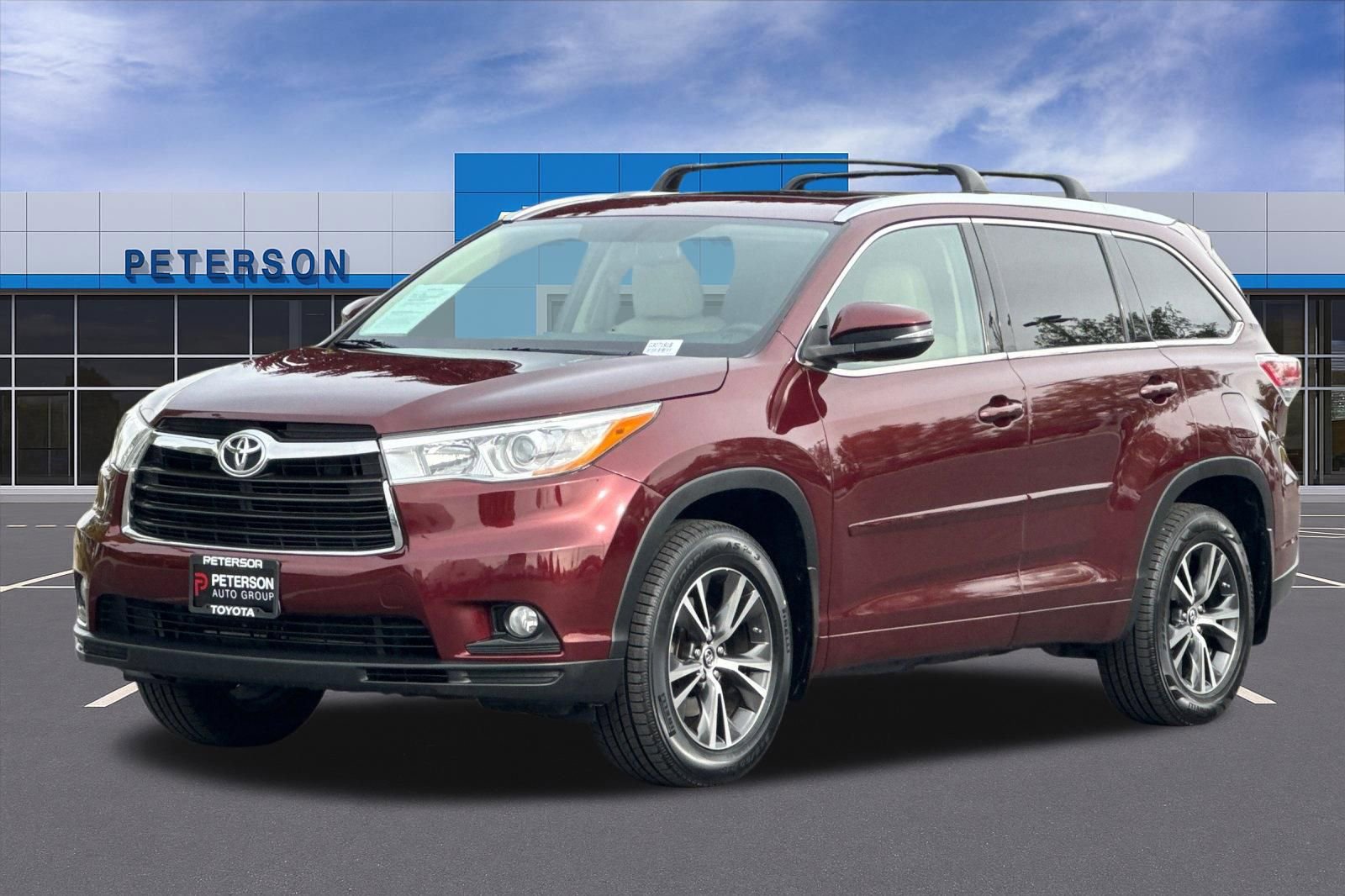 Used 2016 Toyota Highlander XLE AWD/4WD image 8