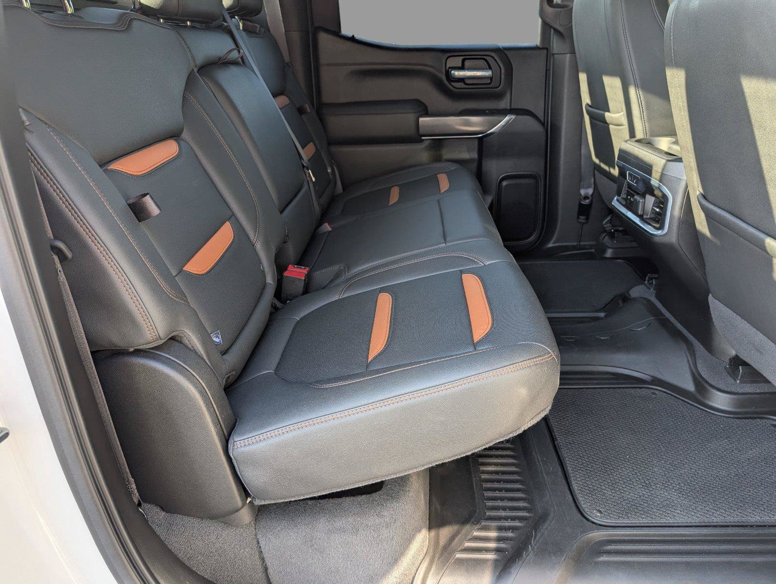Used 2021 GMC Sierra 1500 AT4 w/ AT4 Carbonpro Edition AWD/4WD image 39
