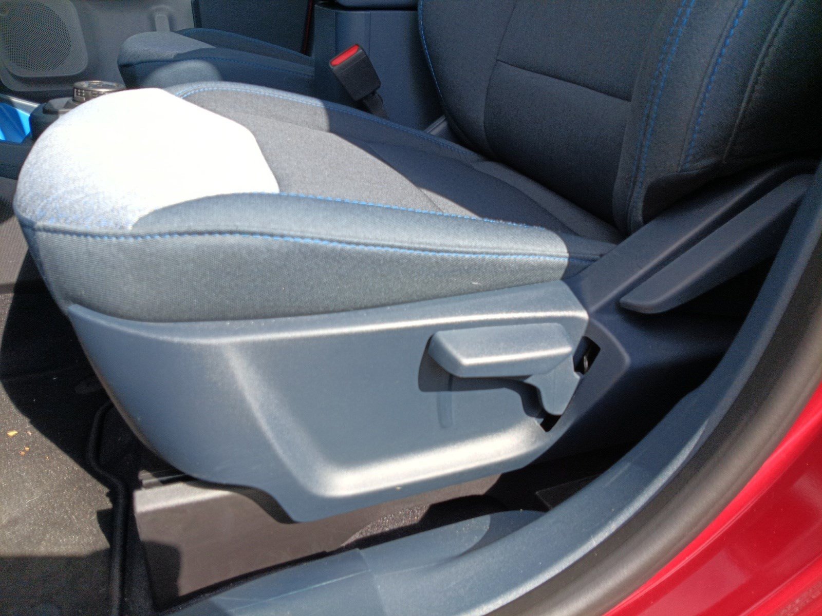 Certified 2025 Ford Maverick XLT FWD image 15