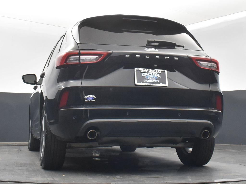Used 2023 Ford Escape ST-Line w/ Tech Pack #1 image 26