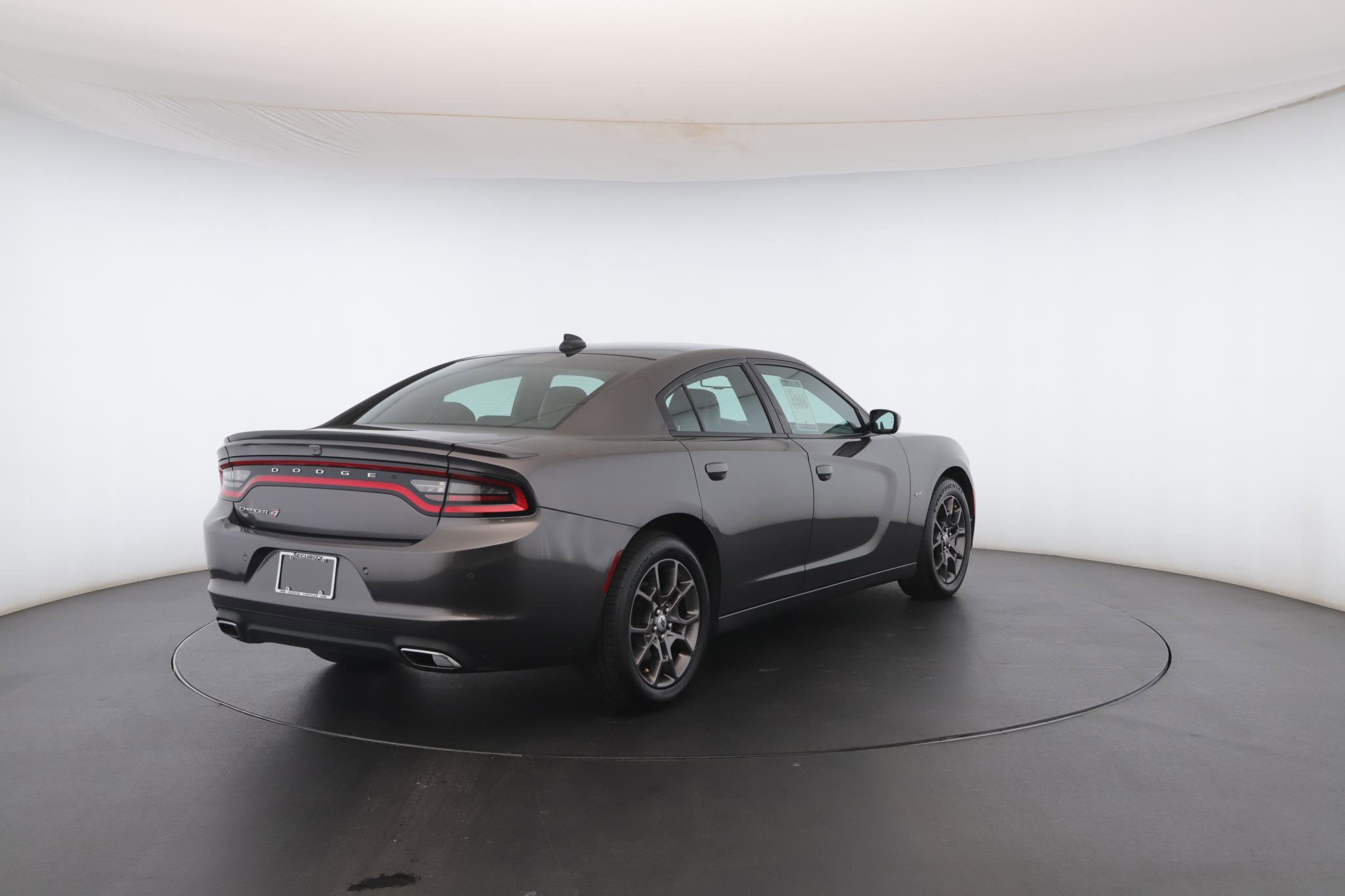 Used 2018 Dodge Charger GT image 28