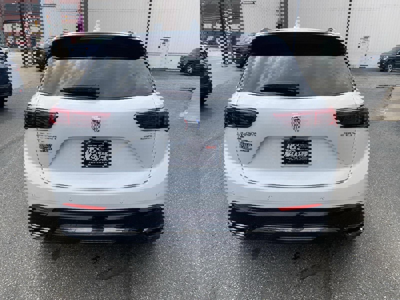 Certified 2025 Buick Envision Sport Touring image 6