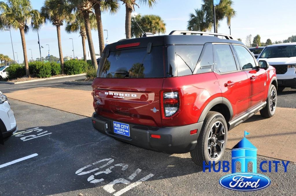 New 2025 Ford Bronco Sport Outer Banks w/ Outer Banks Tech Package+ image 5