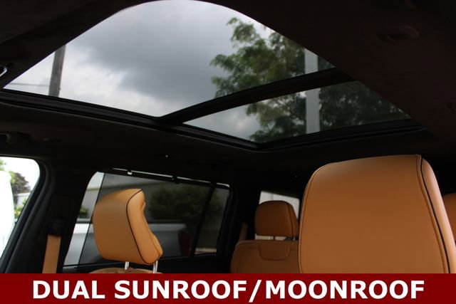 Used 2022 Jeep Grand Cherokee L Summit AWD/4WD image 9