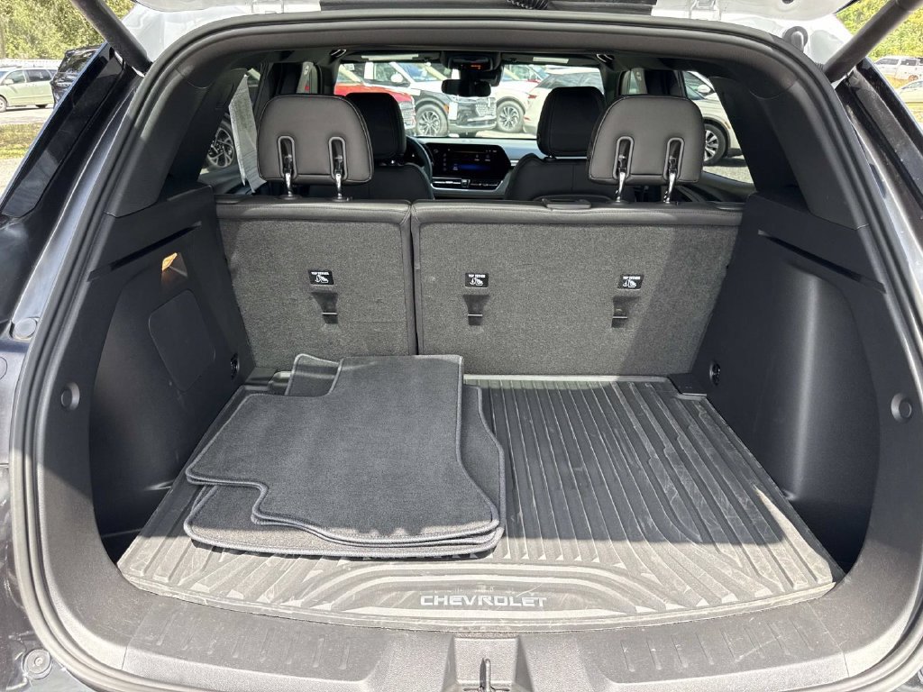 Used 2025 Chevrolet TrailBlazer ACTIV w/ Convenience Package FWD image 29