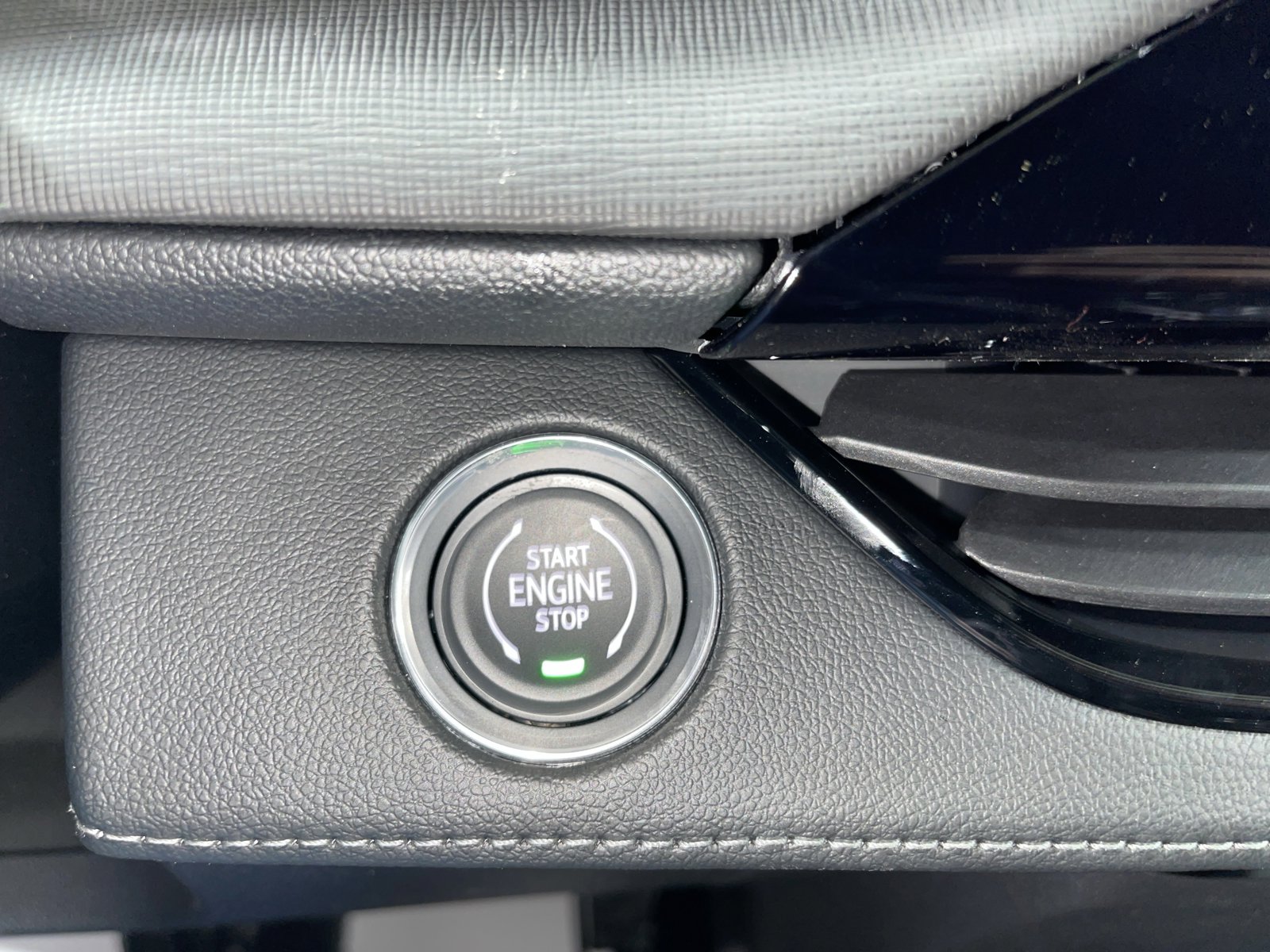 New 2026 Buick Enclave Sport Touring w/ Power Package image 27