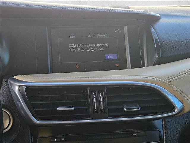Used 2018 INFINITI QX30 Premium w/ Navigation Package image 14