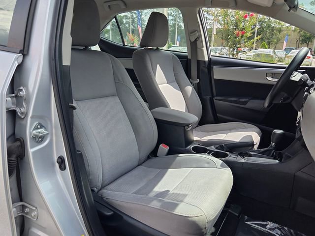 Used 2014 Toyota Corolla LE FWD image 18