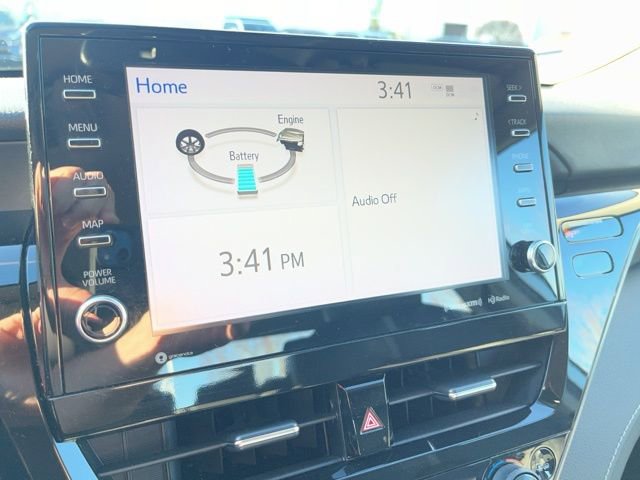 Used 2023 Toyota Camry XSE w/ Cold Weather Package image 4