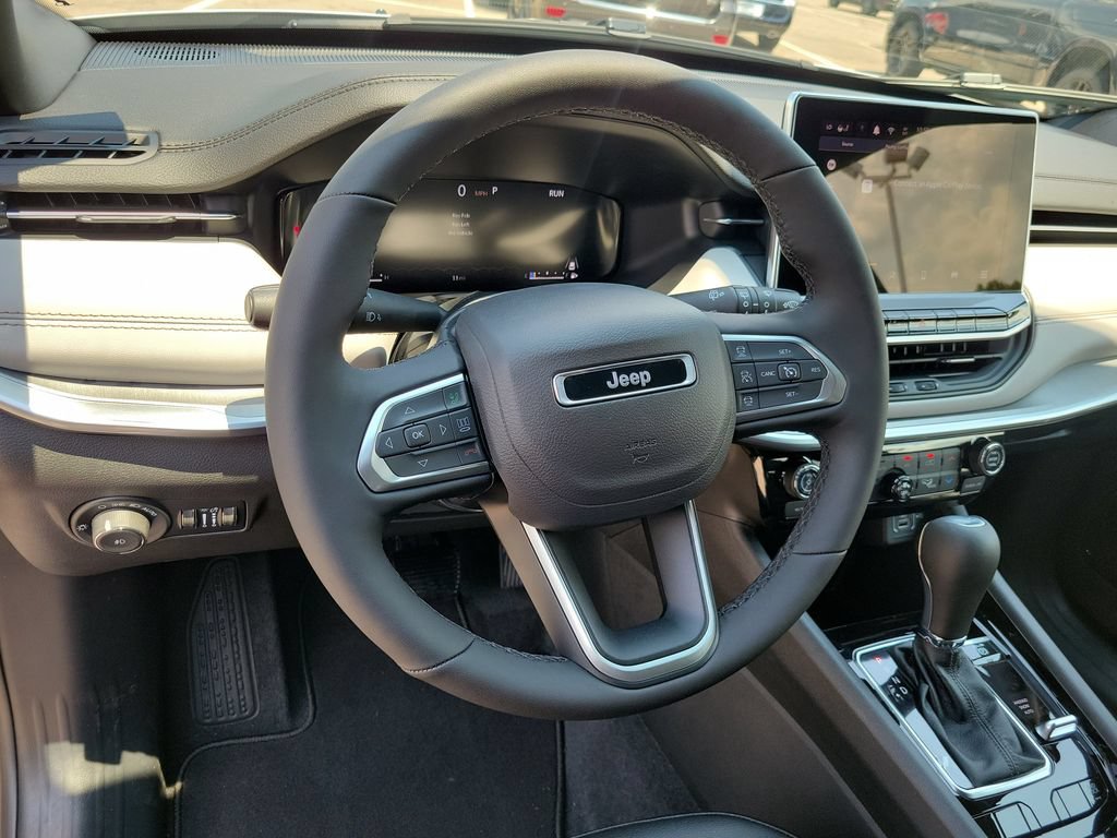 New 2026 Jeep Compass Limited AWD/4WD image 17