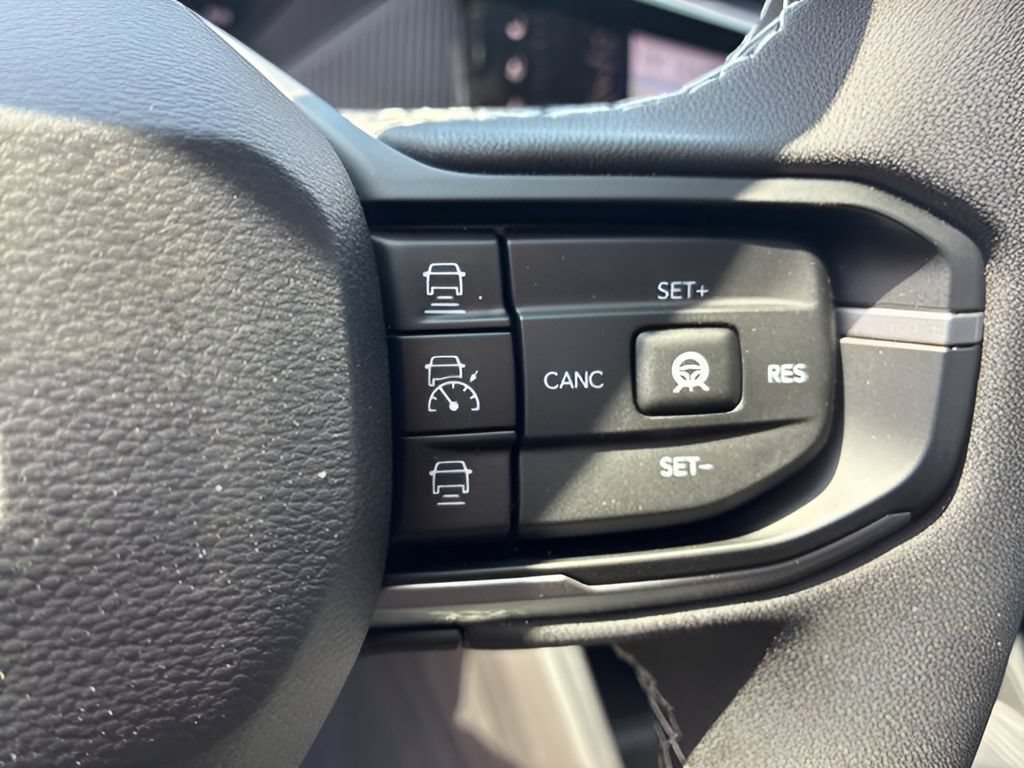 New 2026 Jeep Cherokee Overland w/ Advanced Pro Tech Group AWD/4WD image 17
