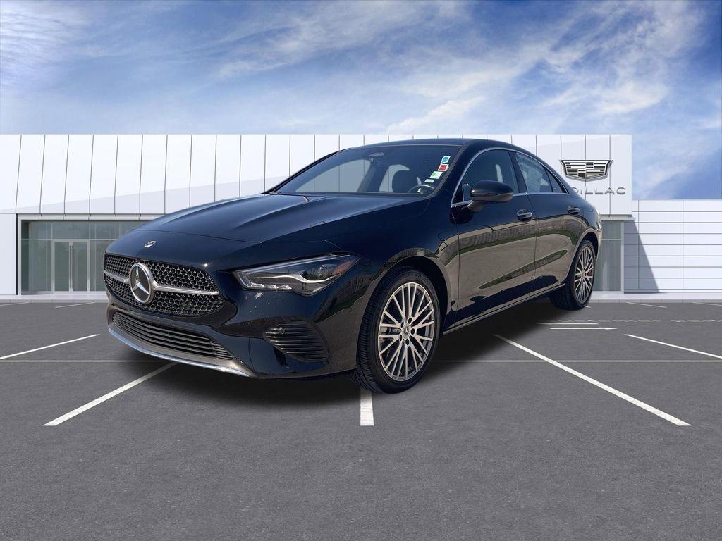 Used 2025 Mercedes-Benz CLA 250 4MATIC image 4
