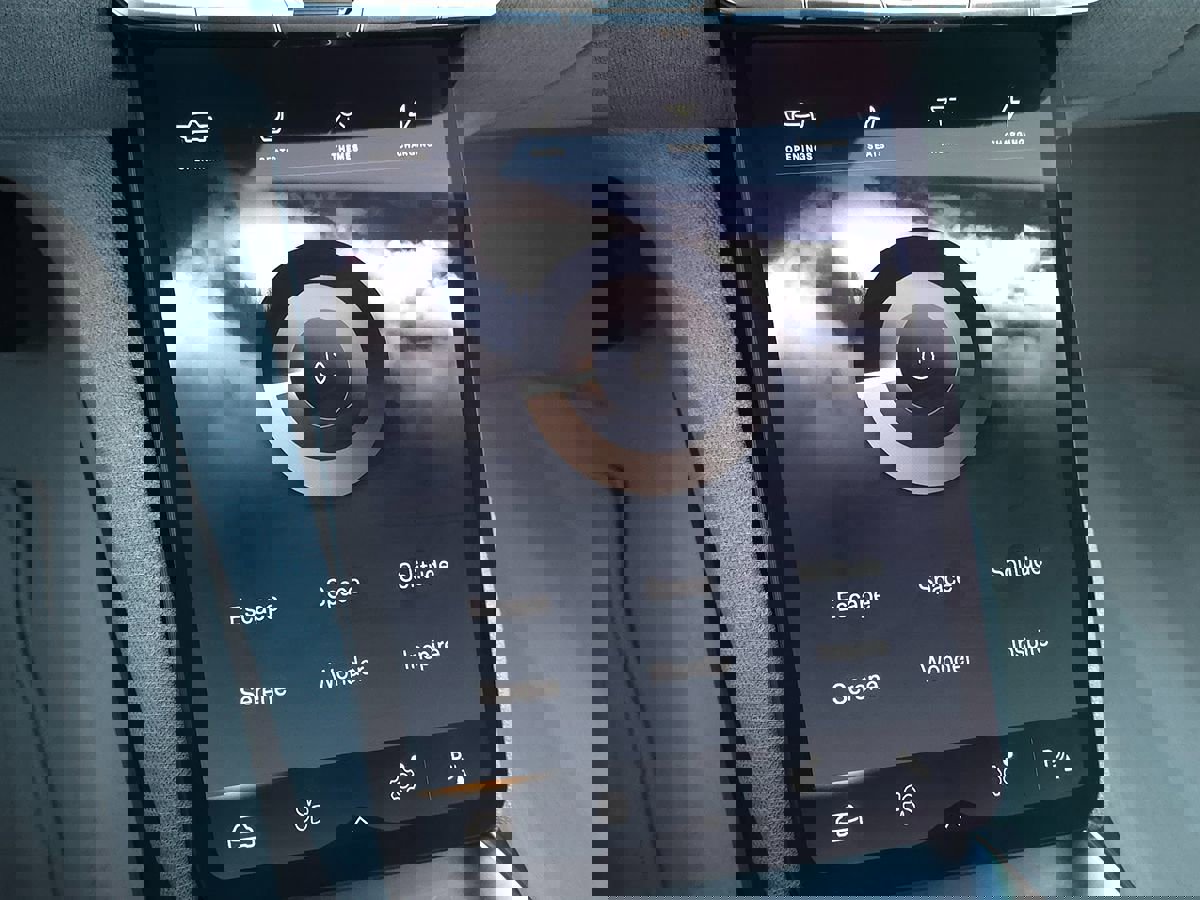 Used 2025 Lucid Air Pure image 39