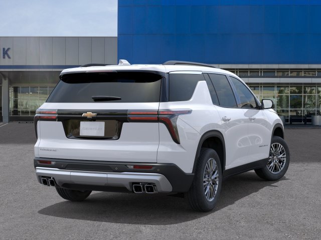 New 2027 Chevrolet Traverse LT w/ Driver Confidence Package FWD image 4
