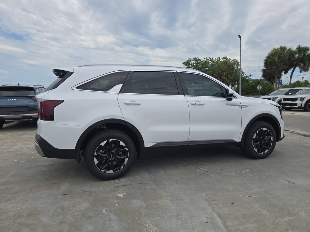 New 2026 Kia Sorento S AWD/4WD image 9