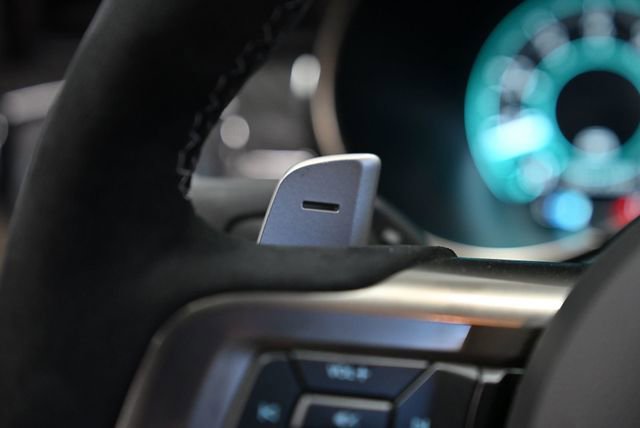 Used 2020 Ford Mustang Shelby GT500 w/ Carbon Fibre Track Pack image 51