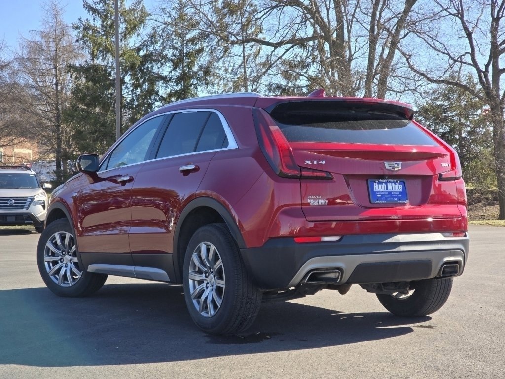 Used 2023 Cadillac XT4 Premium Luxury image 11