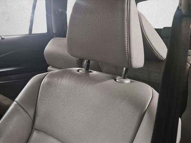 Used 2019 Honda Pilot Touring image 18