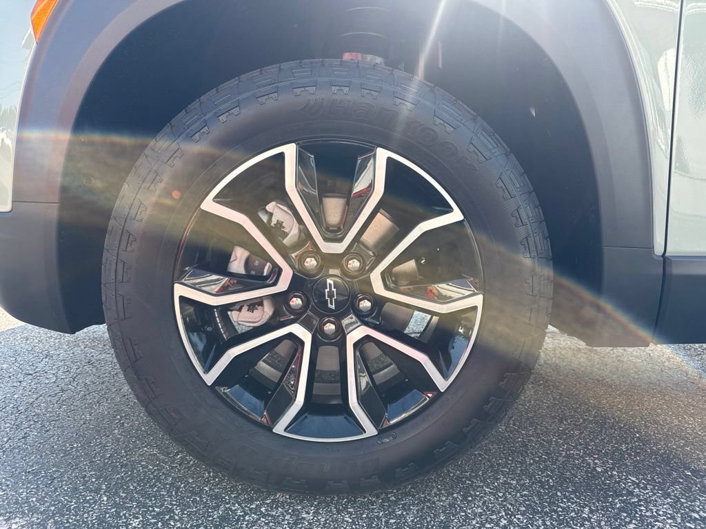 New 2026 Chevrolet TrailBlazer ACTIV AWD/4WD image 12