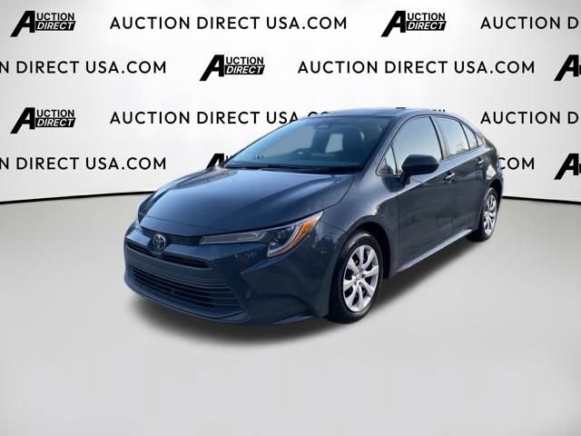 Used 2023 Toyota Corolla LE image 1