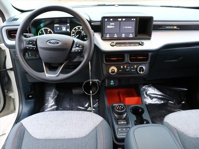 Used 2024 Ford Maverick XLT image 18