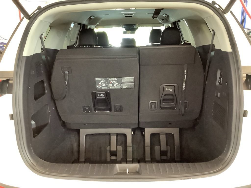 Certified 2024 Kia Carnival SX FWD image 26