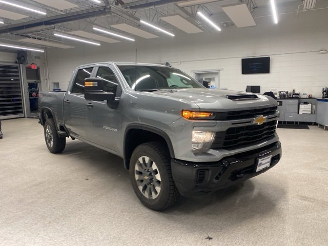 New 2026 Chevrolet Silverado 2500 Custom image 3