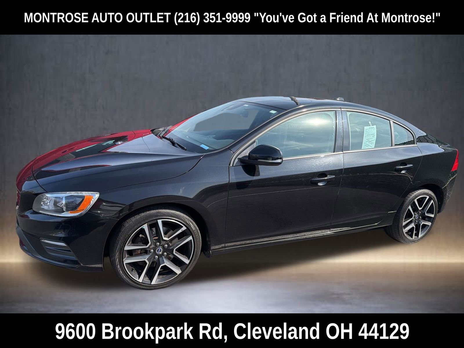 Used 2018 Volvo S60 T5 Dynamic image 3