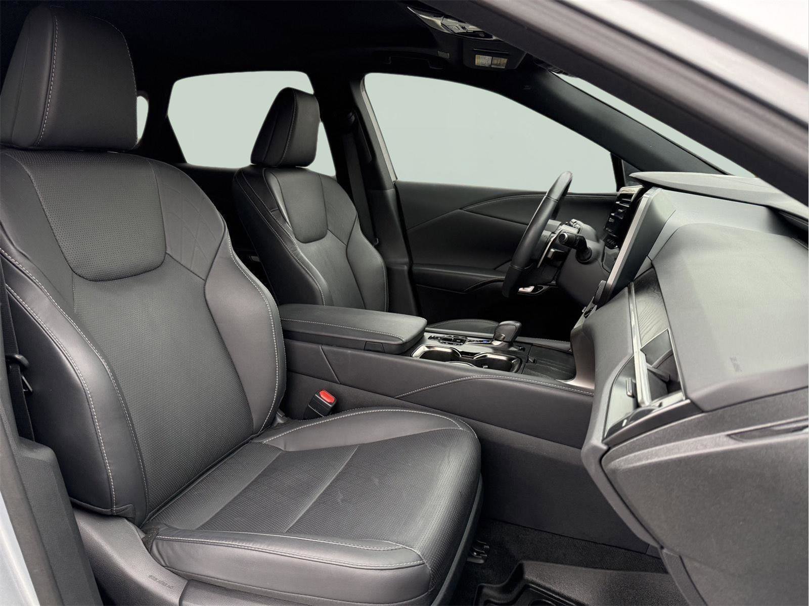 Certified 2023 Lexus RX 350 Premium Plus w/ Cold Area Package image 26