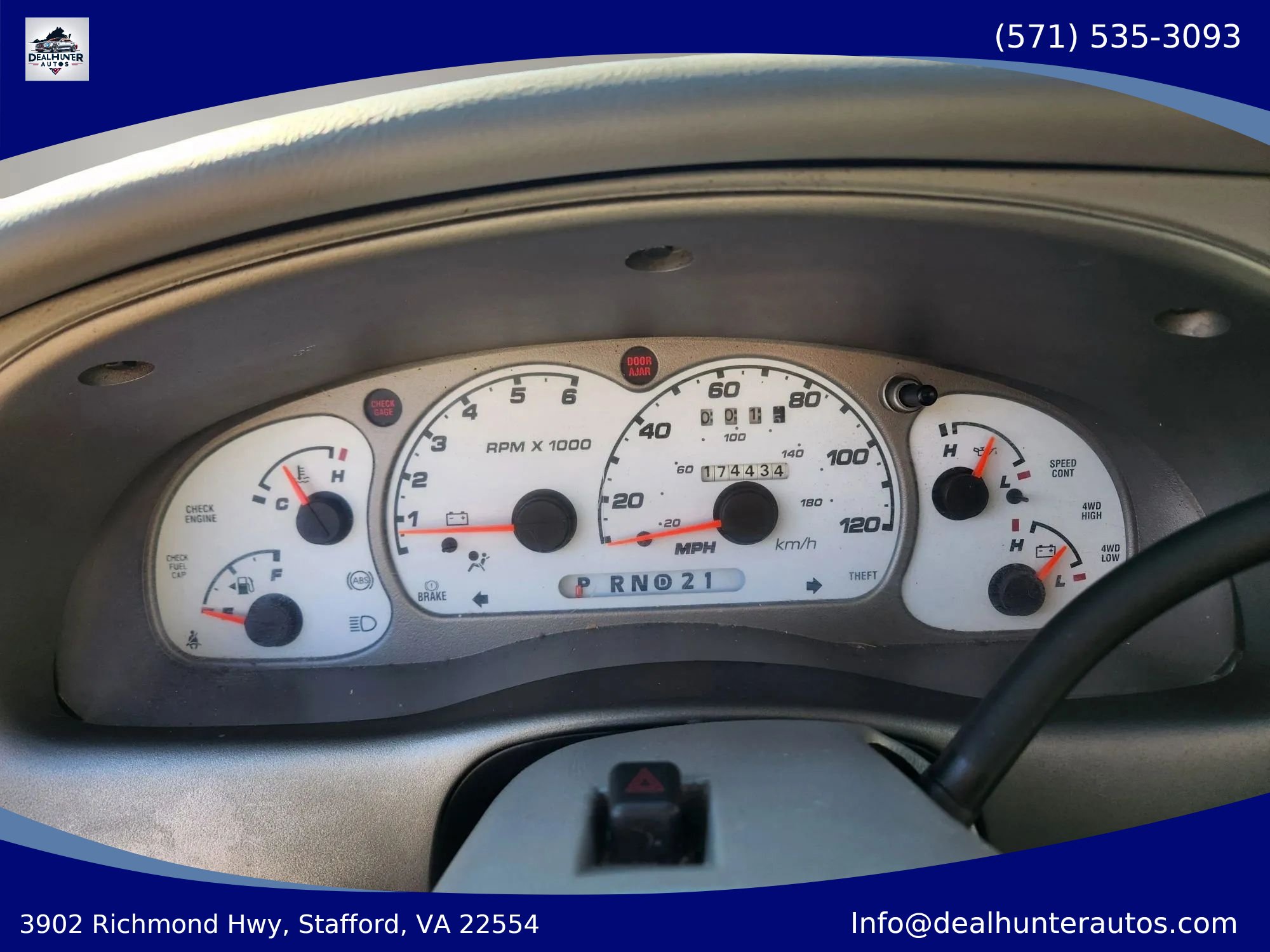 Used 2003 Ford Explorer Sport Trac XLS AWD/4WD image 29