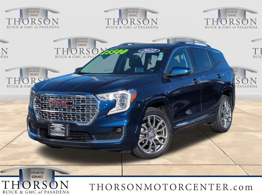 Used 2022 GMC Terrain Denali w/ Denali Premium Package image 1