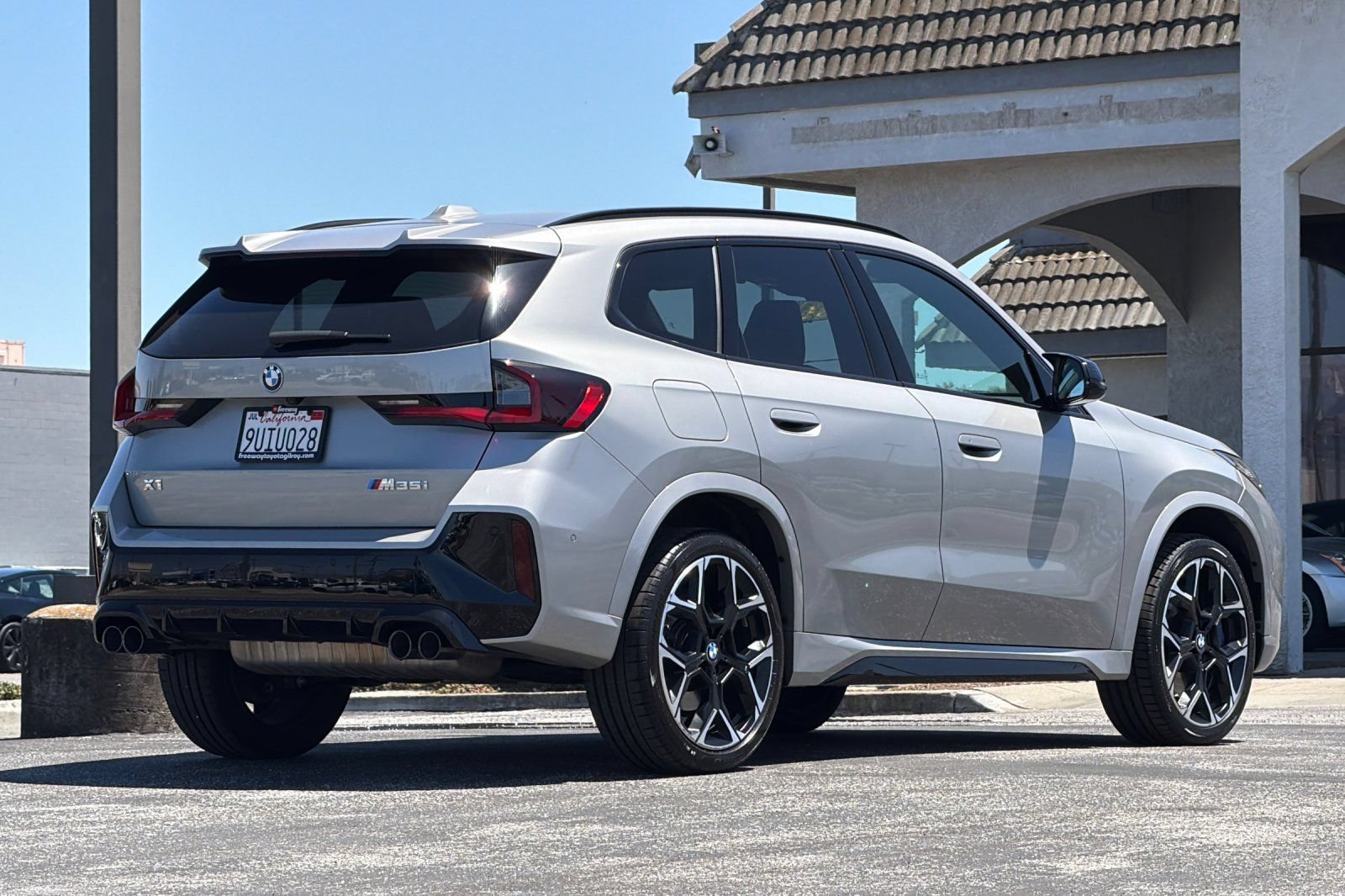 Used 2025 BMW X1 M35i w/ Shadowloine Package AWD/4WD image 5