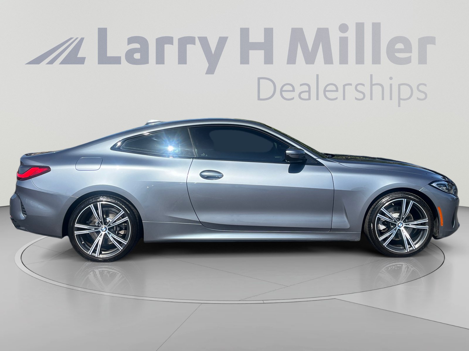 Used 2021 BMW 430i xDrive Coupe w/ Convenience Package AWD/4WD image 6