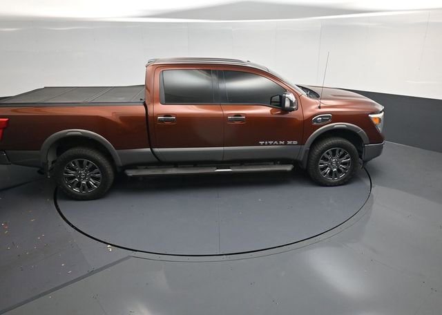 Used 2016 Nissan Titan Platinum Reserve image 39