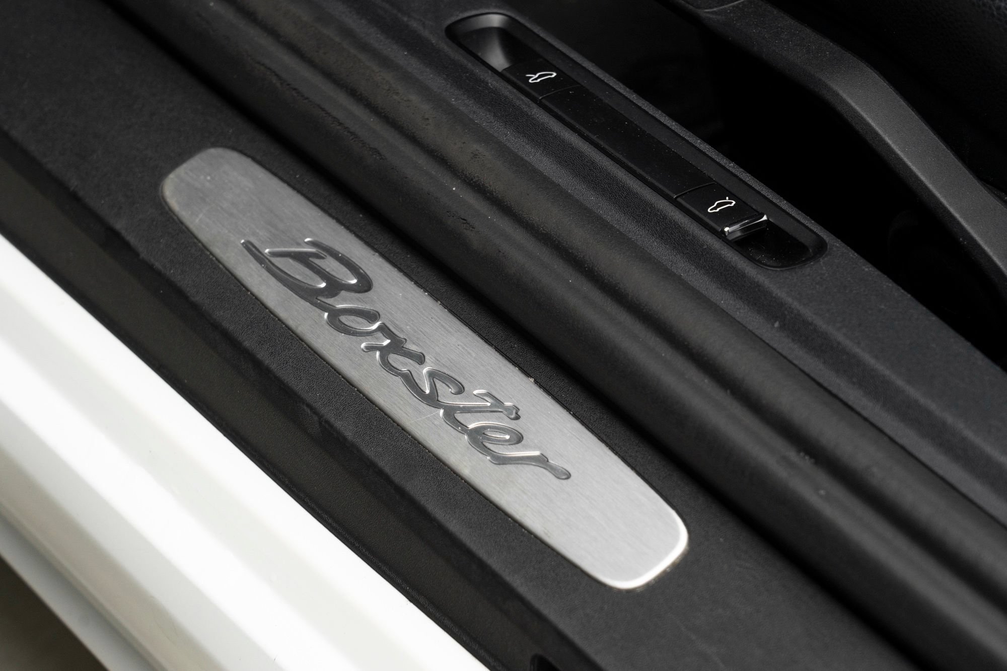 Used 2022 Porsche 718 Boxster RWD image 17