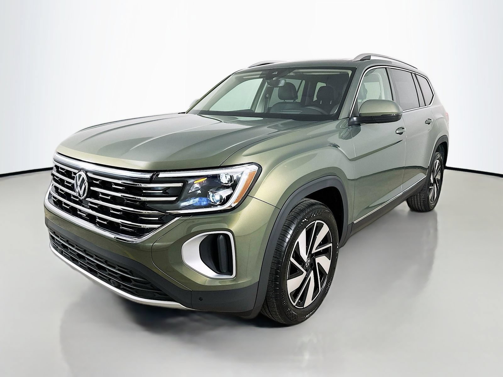 New 2026 Volkswagen Atlas SEL