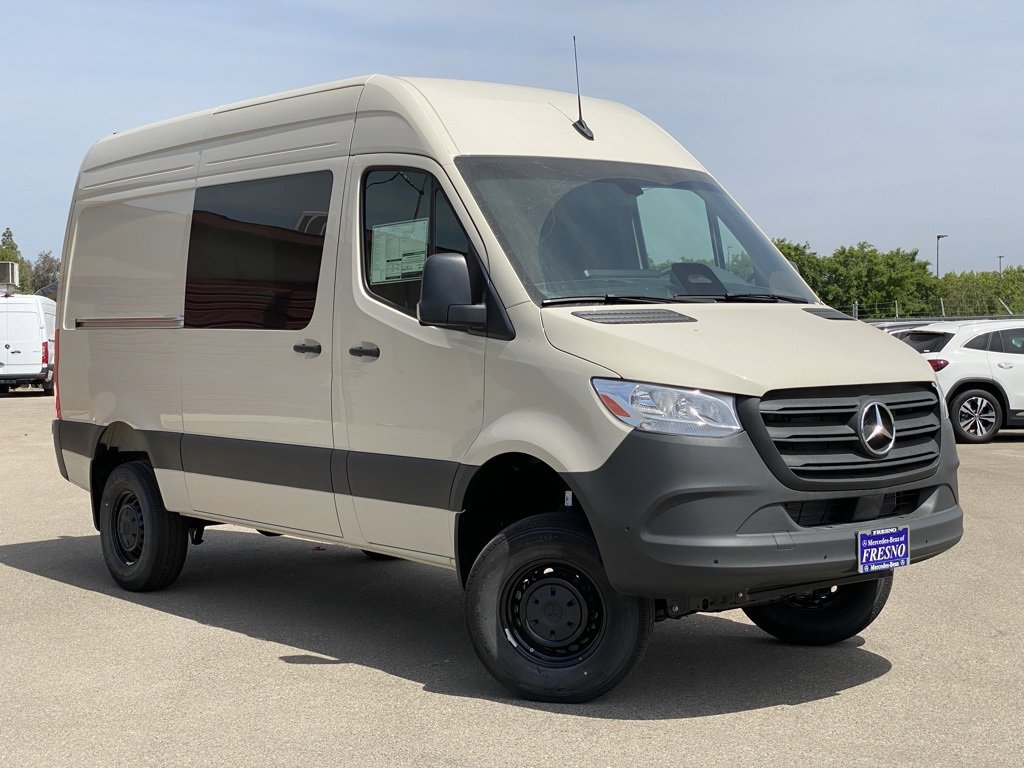 New 2025 Mercedes-Benz Sprinter 2500