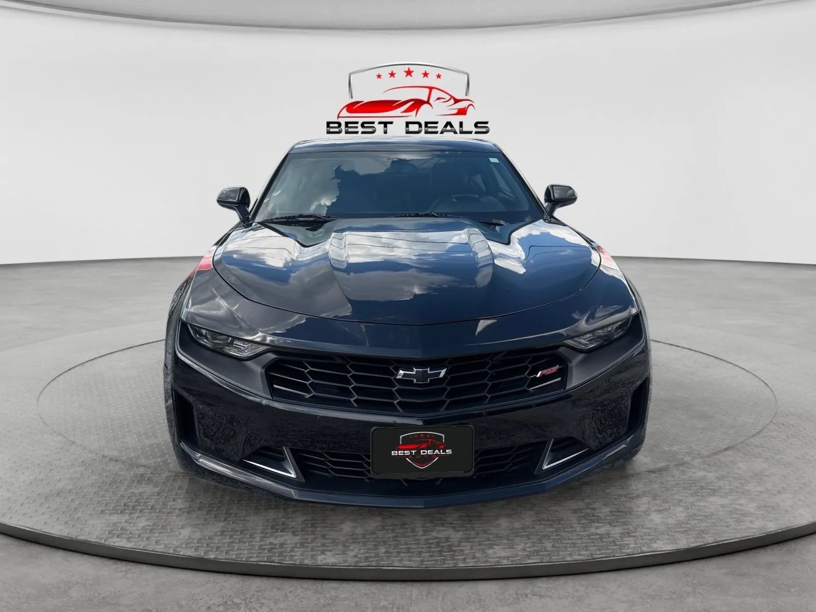 Used 2019 Chevrolet Camaro LT w/ RS Package RWD image 8