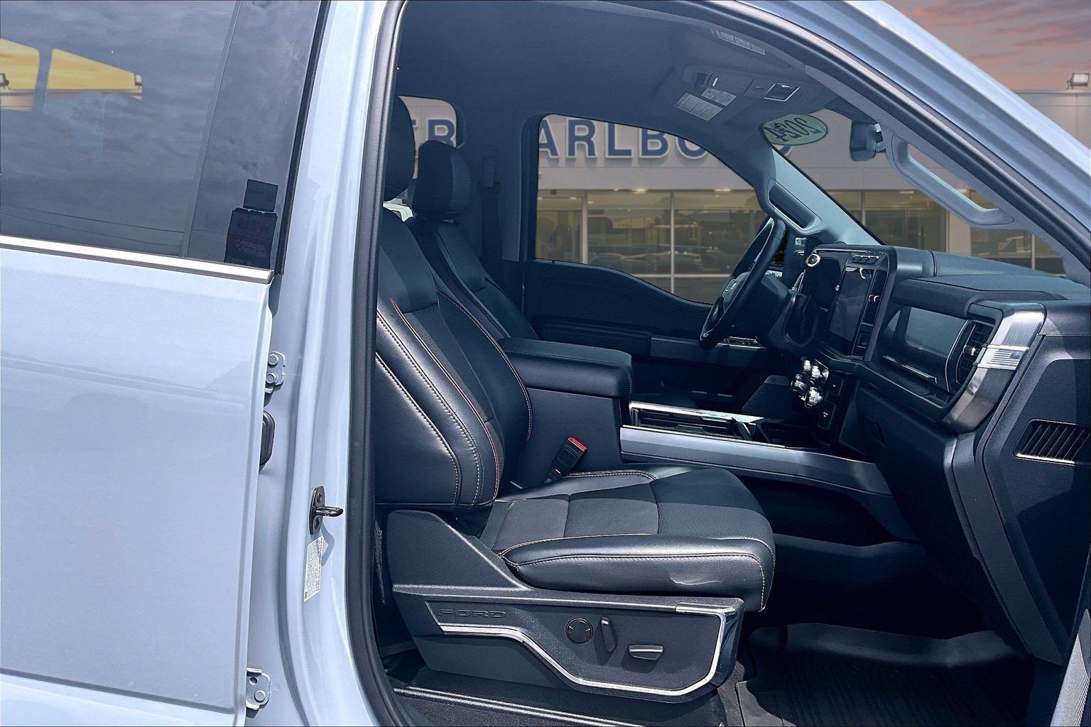 Used 2024 Ford F250 Lariat w/ Chrome Package AWD/4WD image 7