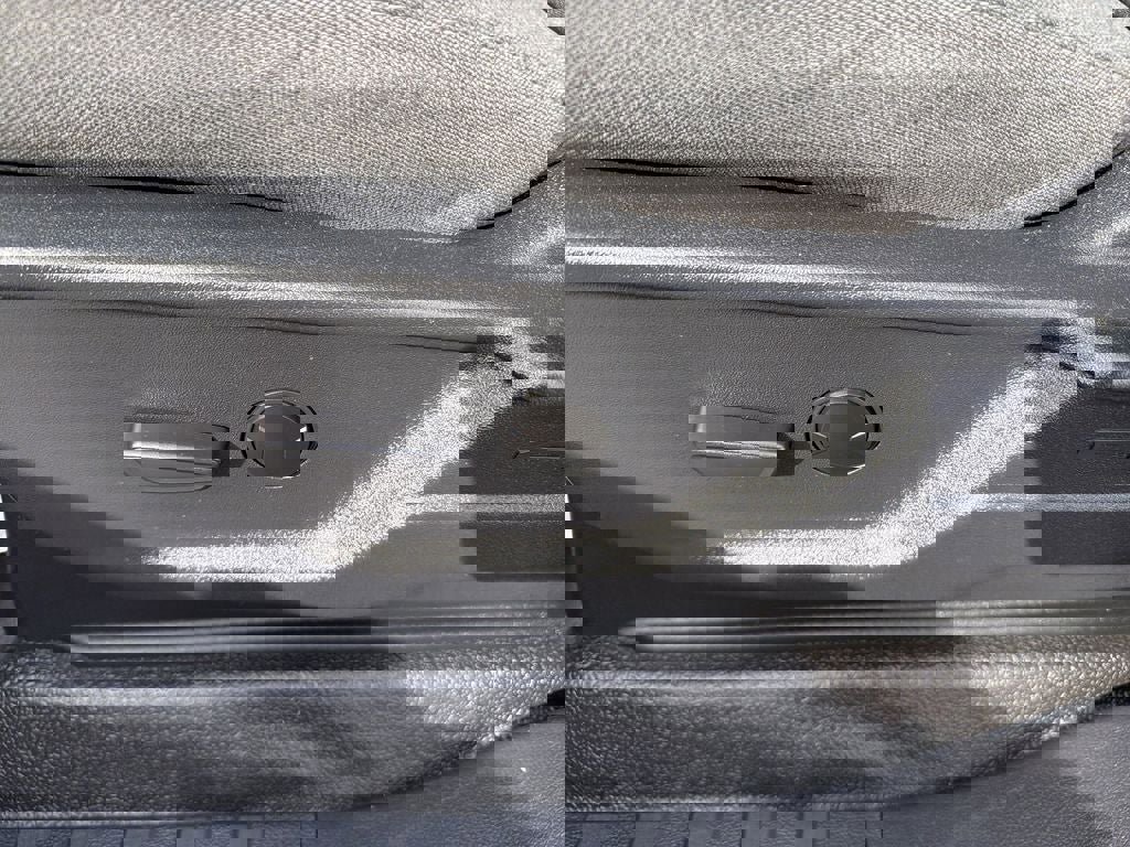 Used 2024 Ford F350 XLT image 15