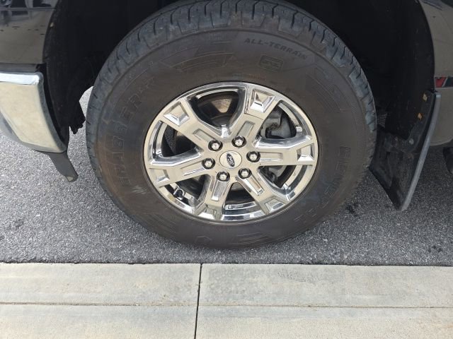 Used 2022 Ford F150 XLT w/ XTR Package AWD/4WD image 8