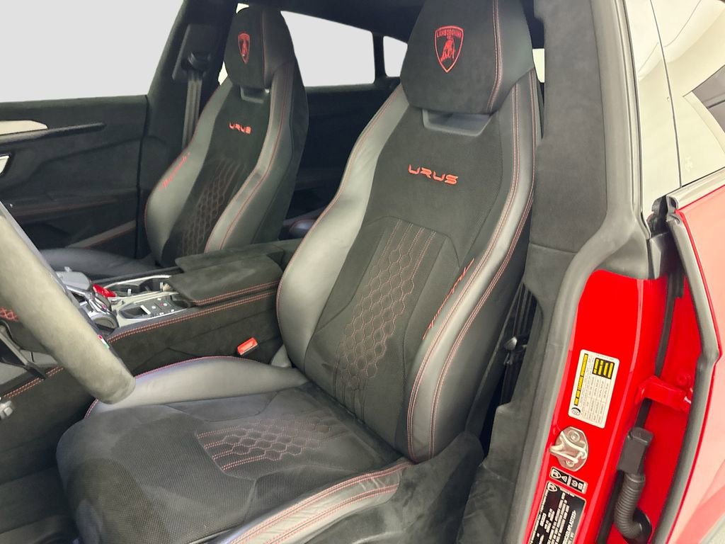 Used 2023 Lamborghini Urus Performante image 22