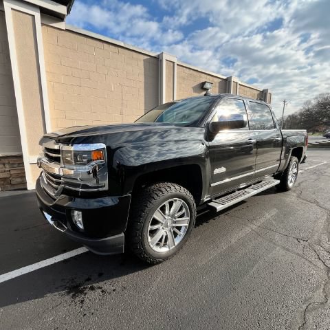 Used 2018 Chevrolet Silverado 1500 High Country AWD/4WD image 7