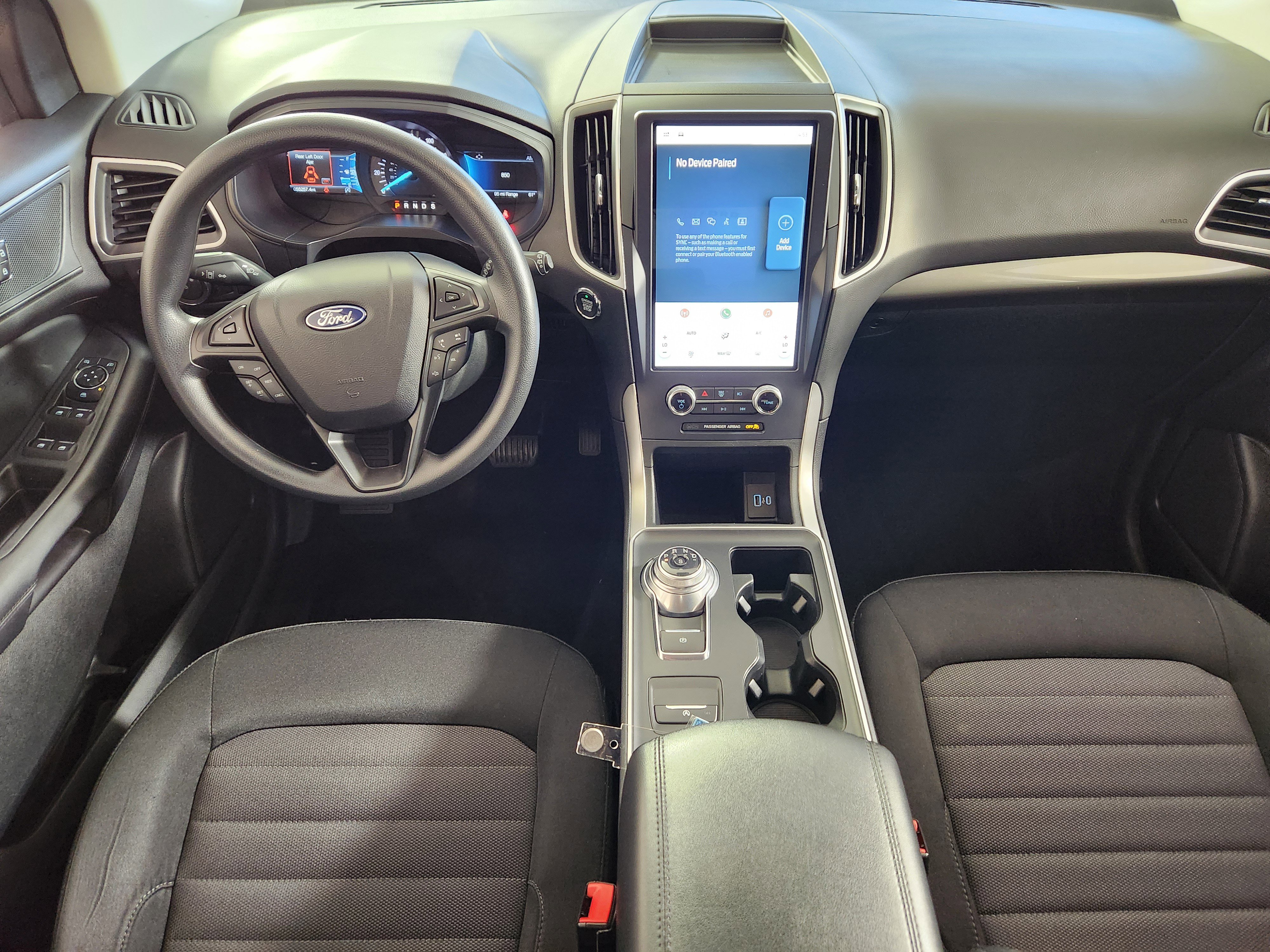 Used 2022 Ford Edge SE w/ Black Appearance Package image 15