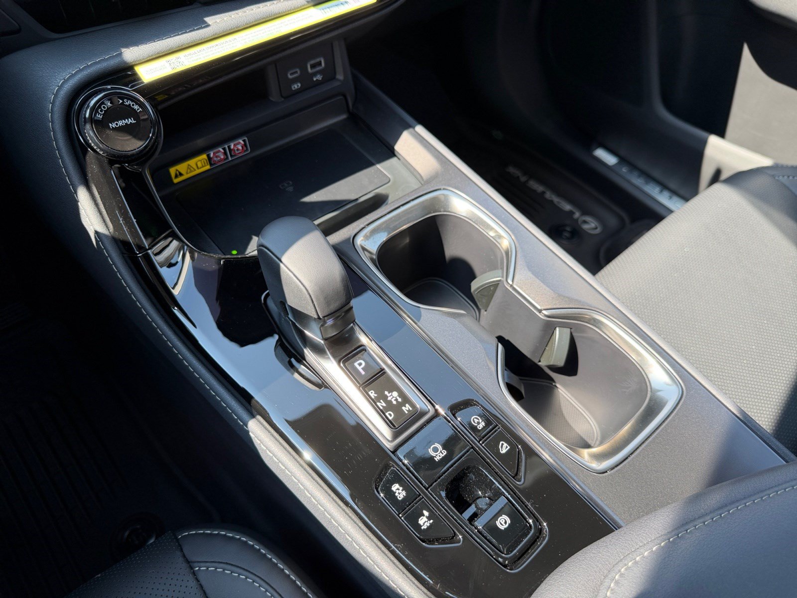 New 2026 Lexus NX 350 AWD w/ Premium Package image 15