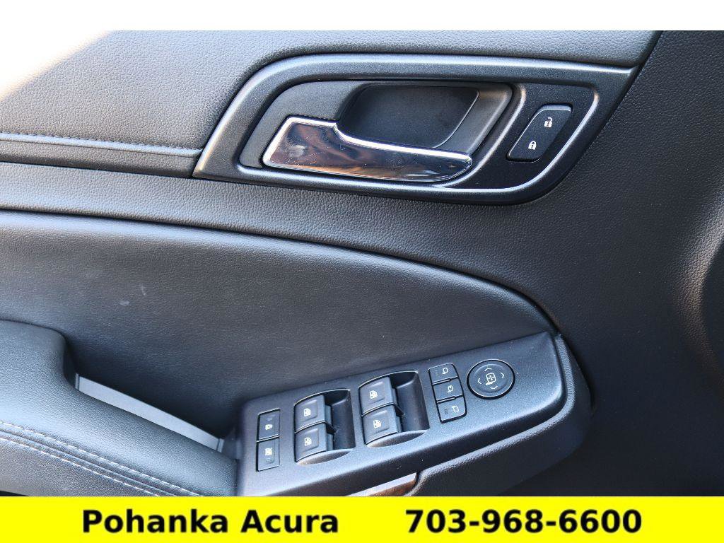 Used 2018 Chevrolet Suburban LT w/ Luxury Package image 21