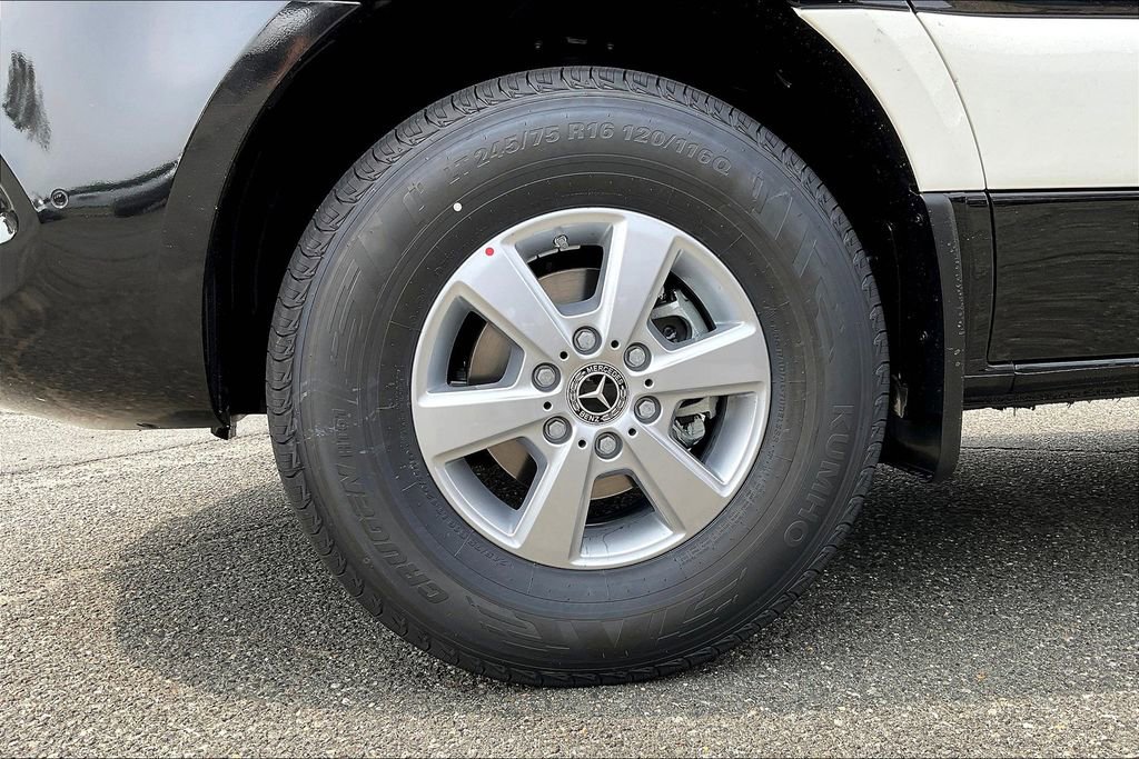 New 2025 Mercedes-Benz Sprinter 144 Cargo image 8