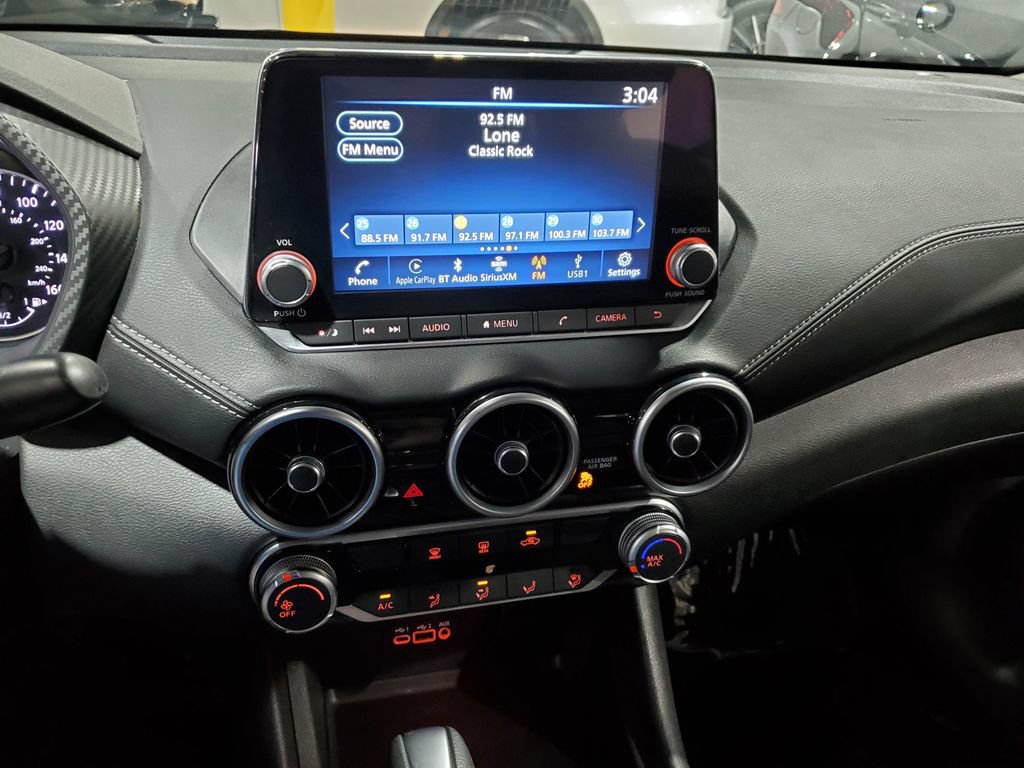Used 2022 Nissan Sentra SV FWD image 24