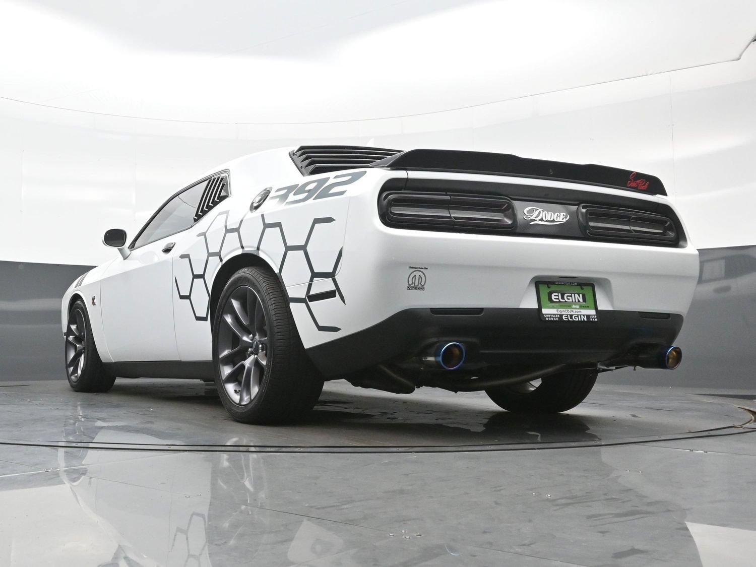 Used 2023 Dodge Challenger R/T Scat Pack w/ Plus Package RWD image 31