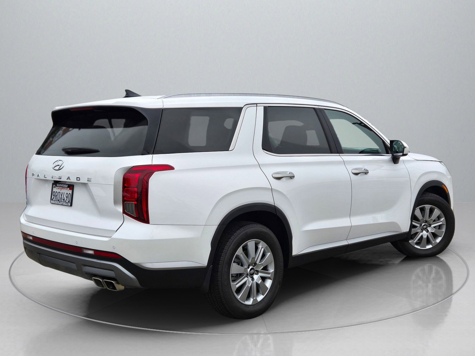 Certified 2025 Hyundai Palisade SEL image 8